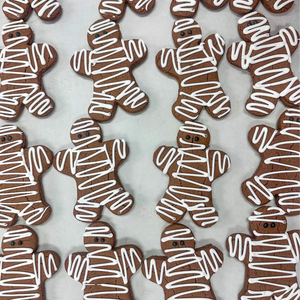 Gingerbread Mummies (6 cookies)